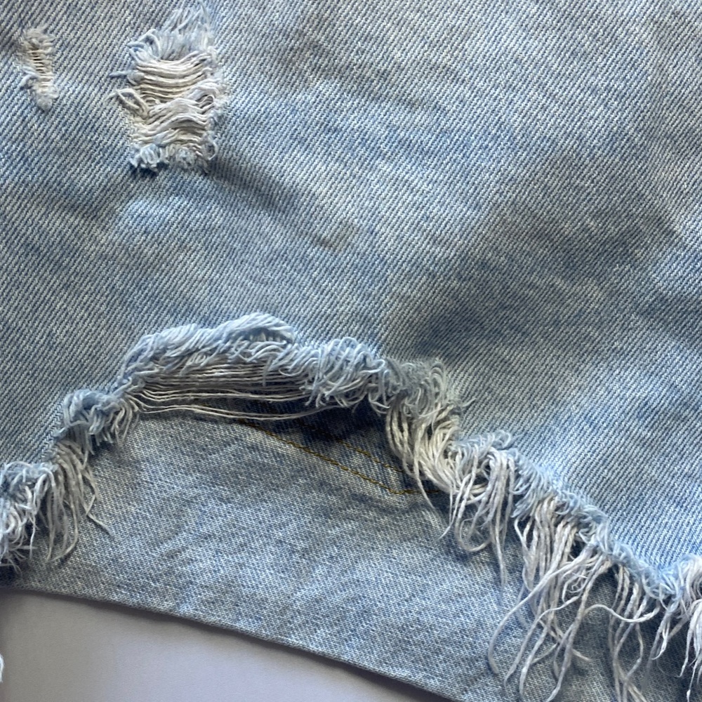 Levi's Light Blue Ripped Jean Shorts - Picture 10 of 10